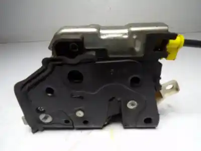 Second-hand car spare part front right door lock for audi a1 (8x) 1.6 tdi oem iam references 8x1837016a