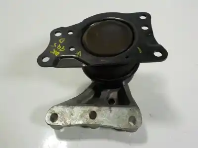 Second-hand car spare part right engine support for audi a1 (8x) 1.6 tdi oem iam references 6r0199167s  6q0199185aa