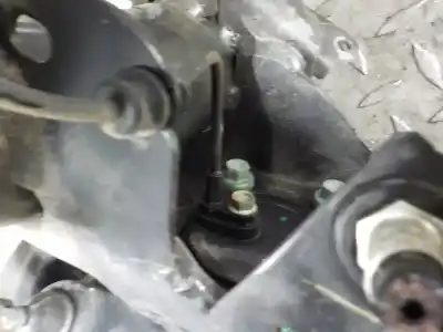 Автозапчастина б/у задня вісь для mazda 2 lim. () 1.5 16v cat посилання на oem iam   