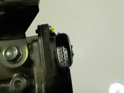 Автозапчасти б/у бабочка коробка за mazda 2 lim. () 1.5 16v cat ссылки oem iam   9b0100006