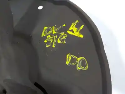 Автозапчасти б/у передняя правая кулачка за mazda 2 lim. (de) 1.6 cd diesel cat ссылки oem iam d65133021a  