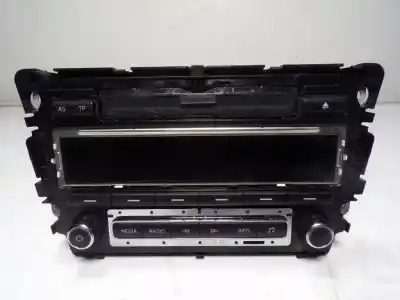 Second-hand car spare part audio system / radio cd for skoda rapid spaceback (nh1) 1.6 tdi oem iam references 5j0035161e