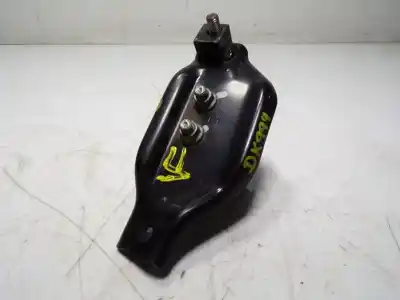 Second-hand car spare part right engine support for subaru xv advance oem iam references 41022fa001  