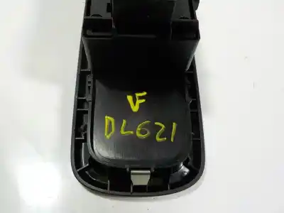 Автозапчасти б/у выключатель левого переднего окна за ford fiesta vi (cb1, ccn) 1.25 ссылки oem iam 1547736  8a6t14a132ac