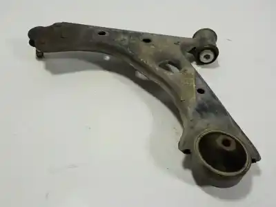 Автозапчастина б/у передній правий нижний рычаг підвіски для opel corsa d (s07) 1.4 (l08 l68) посилання на oem iam 13426553  