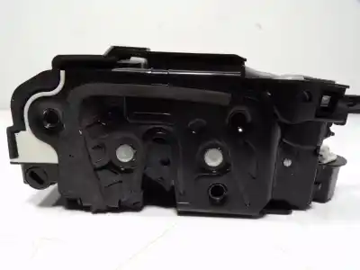 Peça sobressalente para automóvel em segunda mão fechadura da porta traseira direita por volkswagen tiguan (5n2) 2.0 tdi referências oem iam 5n0839016j