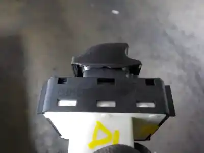 Автозапчастина б/у передні вікний вмикач для citroen c4 cactus 1.6 bluehdi 100 посилання на oem iam 98016298zd  98016298zd