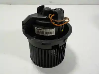 Recambio de automóvil de segunda mano de MOTOR CALEFACCION para RENAULT CLIO IV  referencias OEM IAM 272101170R  T1029527H