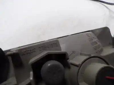 Автозапчастина б/у правий задній протитуман для mazda 3 lim. () origin посилання на oem iam   23641979
