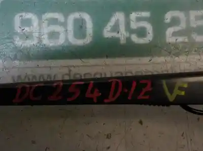 Автозапчастина б/у лівий передній ручок склоочисника для opel astra j lim. selective посилання на oem iam 13289888  