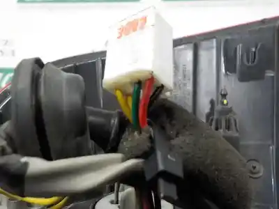 Second-hand car spare part left tailgate light for kia rio concept oem iam references 924011w210  