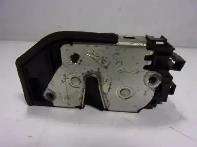 Second-hand car spare part front right door lock for bmw serie 5 berlina (e60) 3.0 24v cat oem iam references 51217202144