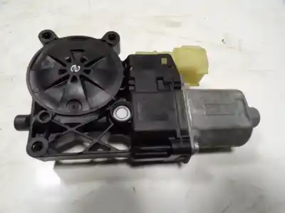 Автозапчастина б/у двигатель заднього правого скла для ford kuga (cbs) 1.5 ecoboost cat посилання на oem iam 2137311 0130822735 0130822735