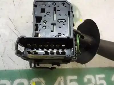 Pezzo di ricambio per auto di seconda mano comando pulito per renault twingo dynamique riferimenti oem iam   