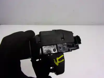 Second-hand car spare part trunk lock for citroen c3 / c3 origin iii (sx) 1.2 vti 82 oem iam references 9816195380  9816195380