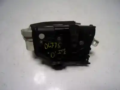 Автозапчасти б/у замок левой передней двери за audi a1 (8xk) 1.0 tfsi ссылки oem iam 8x1837015c  8x1837015c