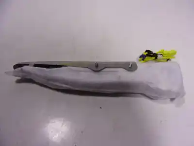 Tweedehands auto-onderdeel airbag rechts voor voor toyota corolla cross hybrid 1.8 oem iam-referenties 739j016020