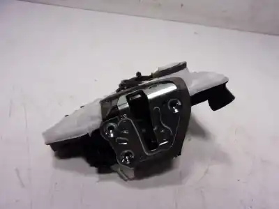 Tweedehands auto-onderdeel deurslot rechts voor voor toyota corolla cross hybrid 1.8 oem iam-referenties 6903062010