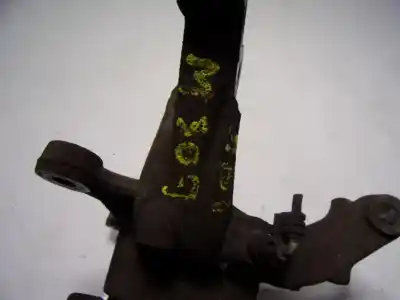 Second-hand car spare part front left knuckle for dacia duster ambiance 4x2 oem iam references 8200881824 402020009r 