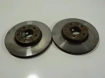 Peça sobressalente para automóvel em segunda mão disco de travão dianteiro por ford focus lim. (cb8) 1.6 tdci cat referências oem iam 1790221