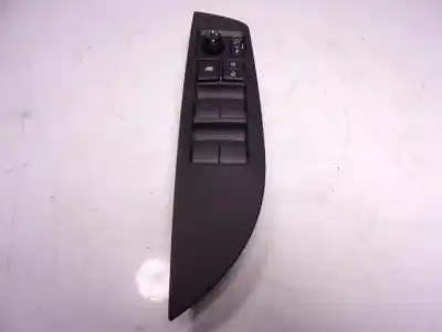 Tweedehands auto-onderdeel linker voorruit schakelaar voor toyota corolla cross hybrid 1.8 oem iam-referenties 8404016020