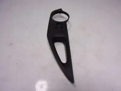 Tweedehands auto-onderdeel rechts achter ruiten bediening voor toyota corolla cross hybrid 1.8 oem iam-referenties 8481012100