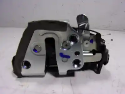 Peça sobressalente para automóvel em segunda mão fechadura da porta traseira direita por toyota corolla hybrid referências oem iam 6905002580