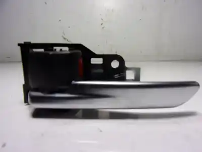 Second-hand car spare part interior left front handle for toyota corolla hybrid oem iam references 6920602360c1  6927402190