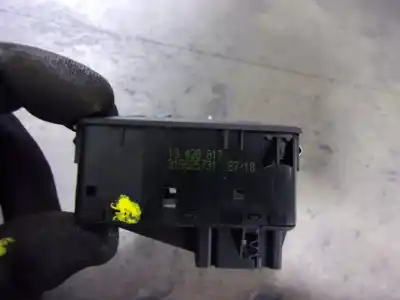 Автозапчастина б/у передні вікний вмикач для opel corsa d (s07) 1.4 (l08 l68) посилання на oem iam 13430017  315625731