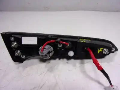 Peça sobressalente para automóvel em segunda mão farolim interior traseiro direito por toyota corolla hybrid referências oem iam 8158102e50  
