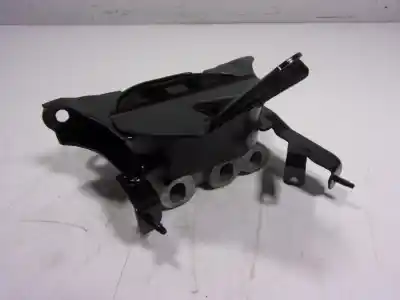 Second-hand car spare part gearbox support for toyota corolla hybrid oem iam references 123720t680  