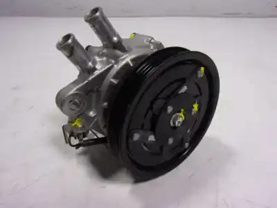 Pièce détachée automobile d'occasion pompe à eau pour toyota hilux (3b/3c/3d) gr sport références oem iam 871200k030