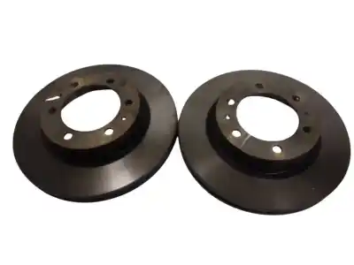 Pièce détachée automobile d'occasion disque de frein avant pour toyota hilux (3b/3c/3d) gr sport références oem iam 435120k330