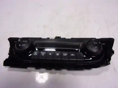 Pièce détachée automobile d'occasion commande de climatisation / chauffage pour toyota hilux (3b/3c/3d) gr sport références oem iam 559000kq40c0