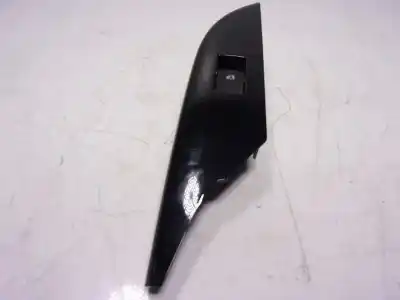 Pièce détachée automobile d'occasion commande de lève vitre arrière droit pour toyota hilux (3b/3c/3d) gr sport références oem iam 848100k080