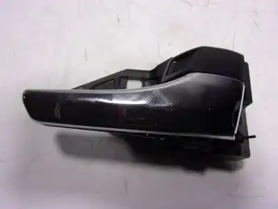 Pièce détachée automobile d'occasion poignée intérieure arrière droite pour toyota hilux (3b/3c/3d) gr sport références oem iam 692050k130c0