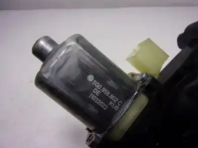 Second-hand car spare part right front window motor for seat leon (kl1) 2.0 tdi oem iam references 5q0959802c  5q0959802c