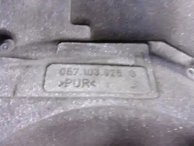 Автозапчастина б/у крішка двигуна для audi a8 (4h) 4.2 tdi quattro largo посилання на oem iam 057103925g  057103925g