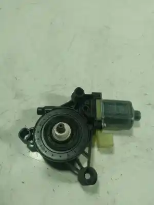 Pezzo di ricambio per auto di seconda mano motore alzacristalli anteriore destro per volkswagen t-roc (a11, d11) 1.0 tsi riferimenti oem iam 5q0959801a