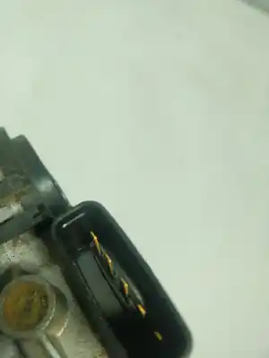 Second-hand car spare part front windshield wiper motor for kia cee´´d 1.6 gdi cat oem iam references 98110a2000  