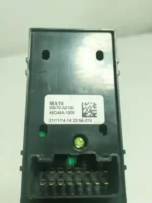 Second-hand car spare part left front power window switch for kia cee´´d 1.6 gdi cat oem iam references 93570a2100wk  93570a2100