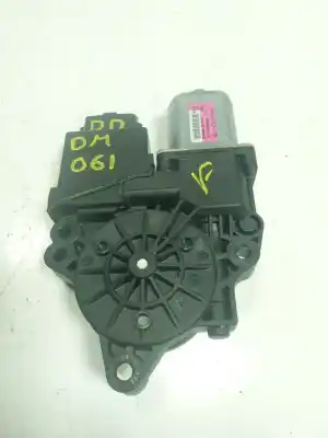 Second-hand car spare part right front window motor for kia cee´´d 1.6 gdi cat oem iam references 82460a2710