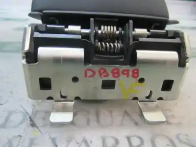 Pezzo di ricambio per auto di seconda mano bracciolo centrale per citroen c4 lim. white attraction riferimenti oem iam 96755551zd  