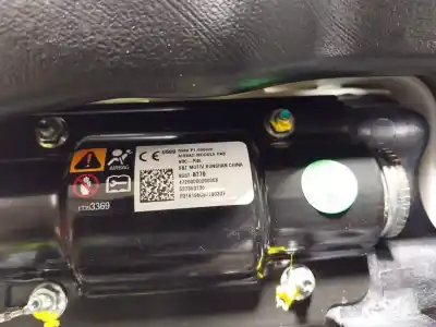 Recambio de automóvil de segunda mano de salpicadero para opel mokka 1.6 cdti dpf referencias oem iam 42574076 42647097 95378779