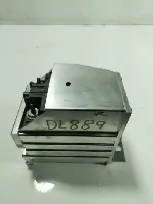 İkinci el araba yedek parçası akü için audi a5 sportback (f5a) 2.0 16v tfsi oem iam referansları 8w0915172b  8w0915172
