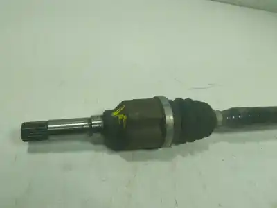 Автозапчастина б/у правий привід для citroen ds3 1.2 12v e-thp посилання на oem iam 9801388680  9801388680