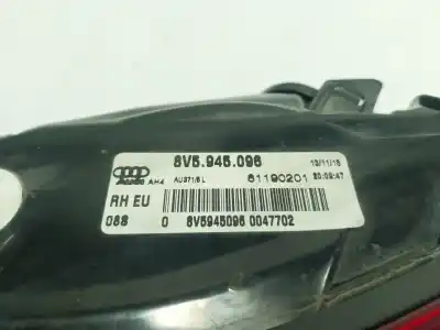 Автозапчасти б/у правый задний фонарь за audi a3 sedán (8vm) 1.4 16v tfsi act ссылки oem iam 8v5945096  8v5945096