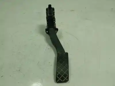Second-hand car spare part accelerator pedal for volkswagen t-roc 1.5 16v tsi act oem iam references 5q1723503l
