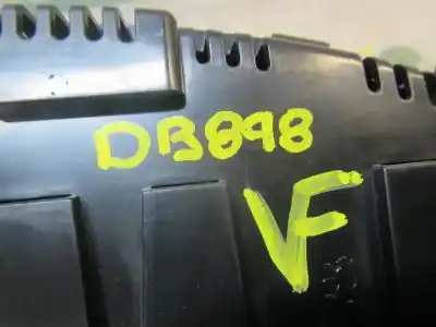 Peça sobressalente para automóvel em segunda mão quadrante por citroen c4 lim. white attraction referências oem iam 9801532980  9801532980