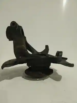 Second-hand car spare part front right knuckle for seat leon (5f1) 1.6 tdi oem iam references 5q0407256q  